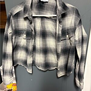 Black and White Plaid Cropped Shirt